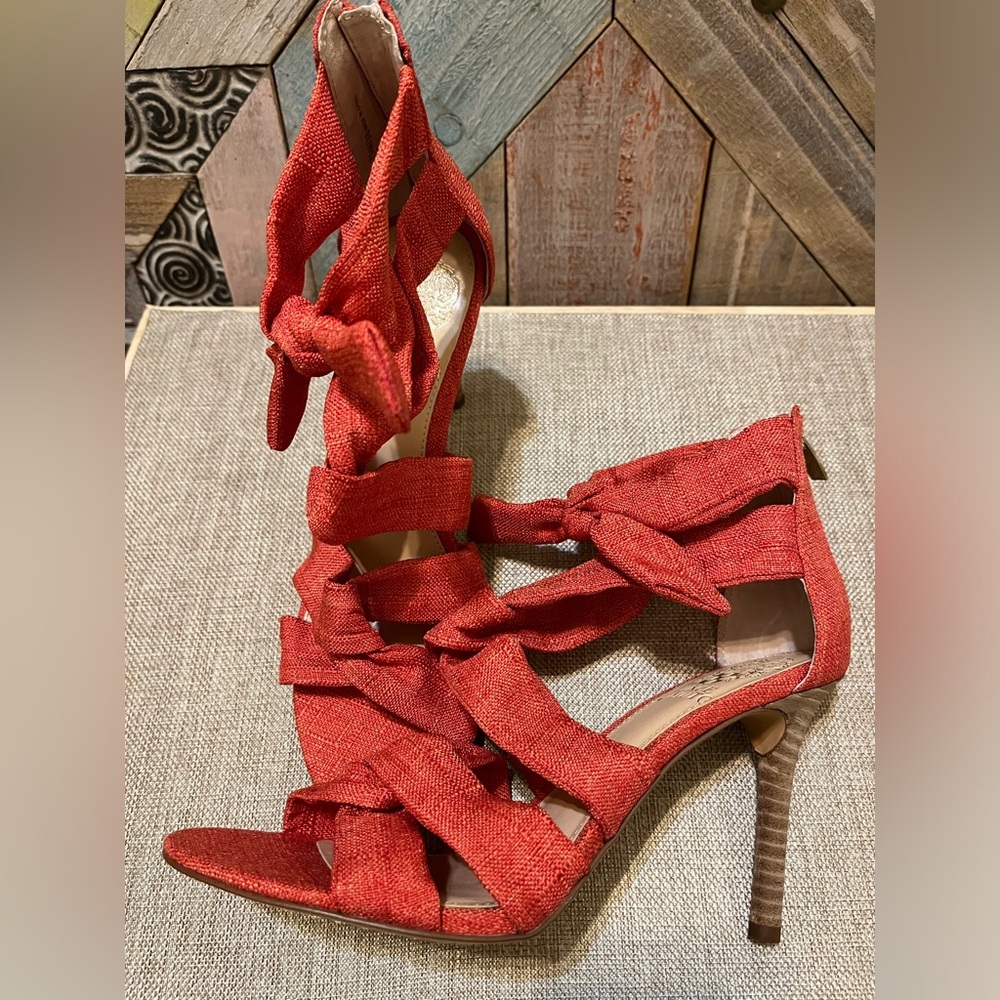 Vince Camuto Sunset Orange Size 7.5 - Picture 4 of 8
